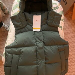 Lululemon Green Puffer Vest
